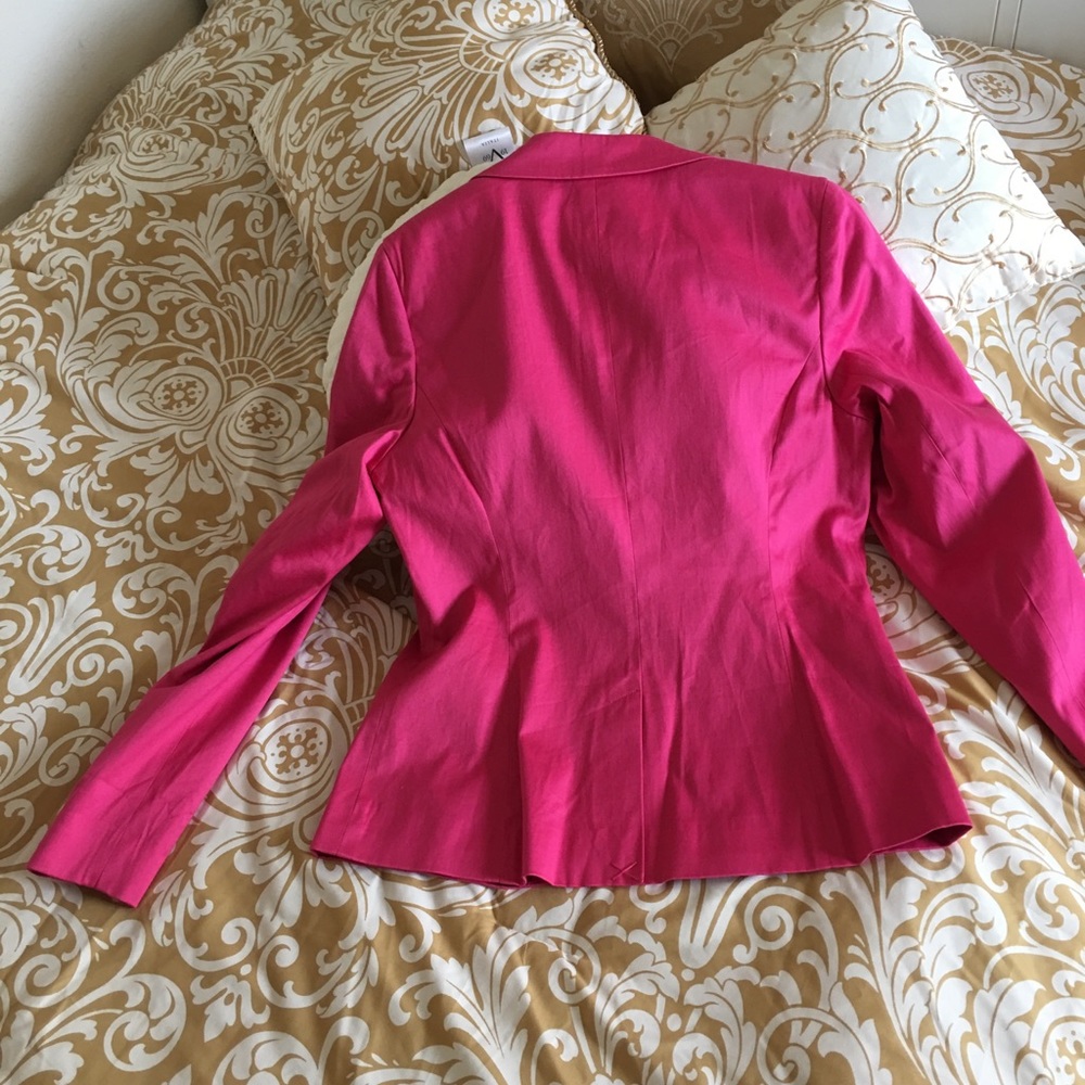 Pink jacket - Picture 6 of 7